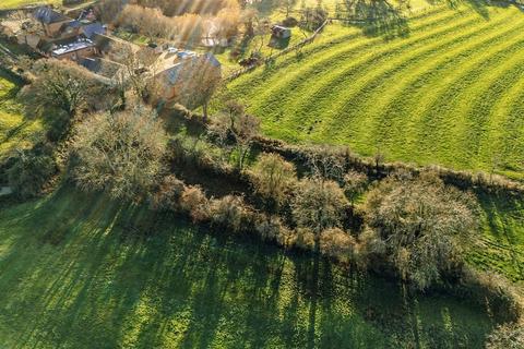 undefined, Land lying to the north west of Castle Hill, Upper Brailes,
