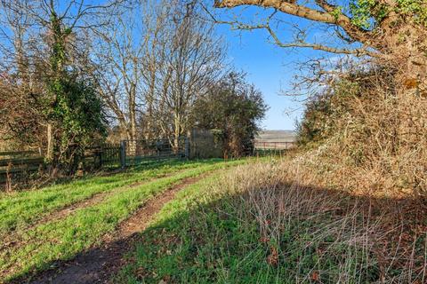 undefined, Land lying to the north west of Castle Hill, Upper Brailes,