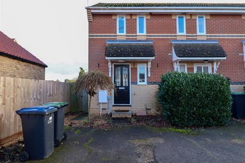 1 bedroom end of terrace house to rent, Blackthorn Court, Soham CB7