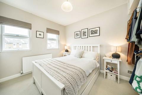 2 bedroom flat for sale, Eardley Road, London SW16