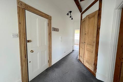 2 bedroom apartment to rent, Brunswick Square, Hove BN3 1EH