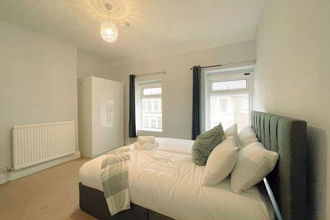 3 bedroom terraced house for sale, Treharris Street, Cardiff CF24