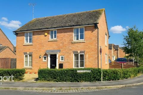 4 bedroom detached house for sale, Dunnock Road, CORBY