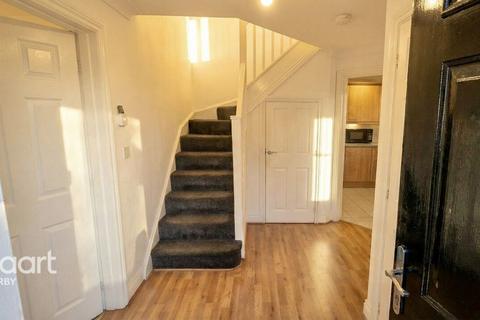 4 bedroom detached house for sale, Dunnock Road, CORBY