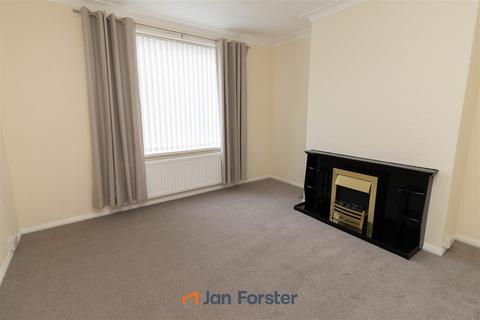 3 bedroom semi-detached house to rent, Stokesley Grove, High Heaton