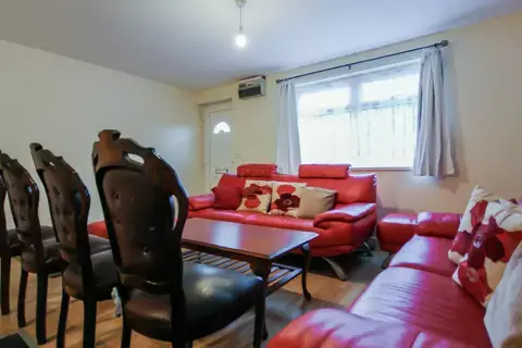 2 bedroom terraced house to rent, Pershore Road, Stirchley B30
