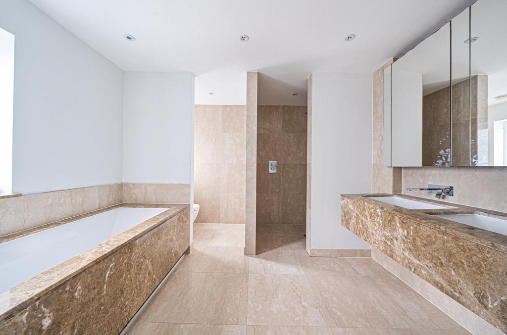 Principal Ensuite