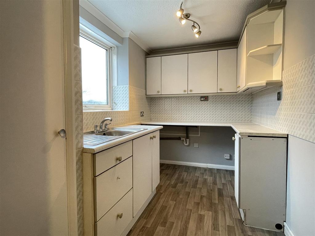 Kitchen.JPG