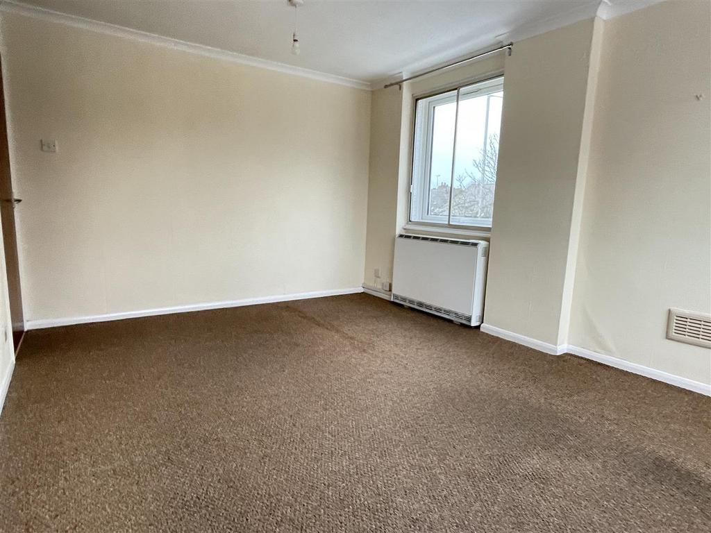 Living room1.JPG