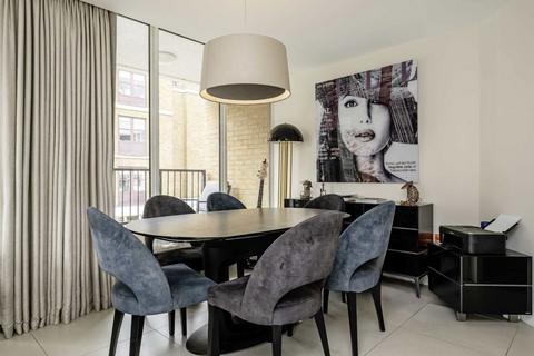 2 bedroom flat for sale, The Quadrangle, London SW10