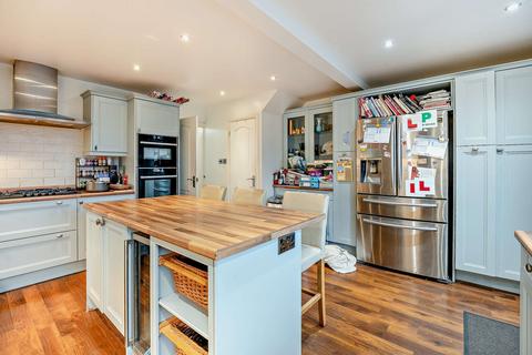 4 bedroom bungalow for sale, West View Drive, Yapton, Arundel, BN18