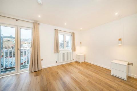 undefined, Mews Street, London E1W