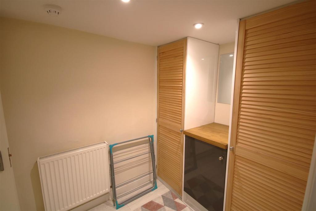 Dressing Area.JPG