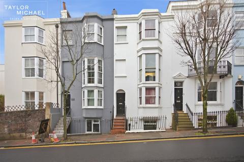 1 bedroom flat to rent, Egremont Place, Brighton