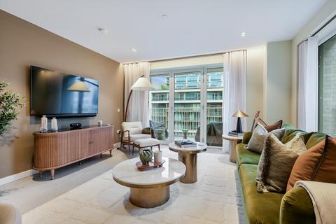2 bedroom flat to rent, Capella Court, Lewis Cubitt Park, London, N1C