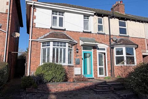 3 bedroom terraced house for sale, Beauchamp Road, Warwick