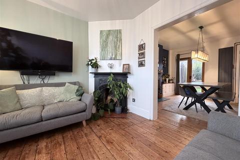3 bedroom terraced house for sale, Beauchamp Road, Warwick