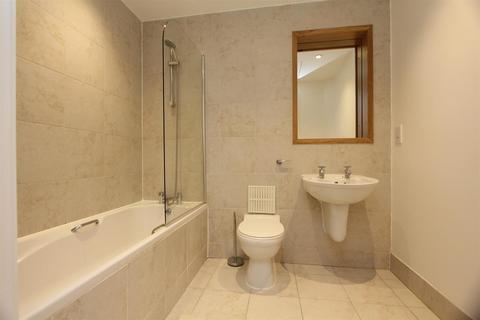 undefined, Echo Central One, Cross Green Lane