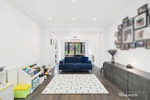 4 bedroom semi-detached house for sale, Church Lane, London NW9