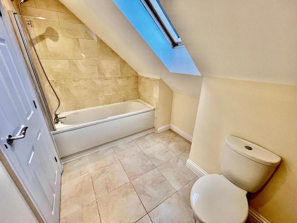 Ensuite bathroom