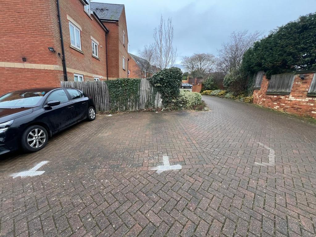 Parking (Rear Access)