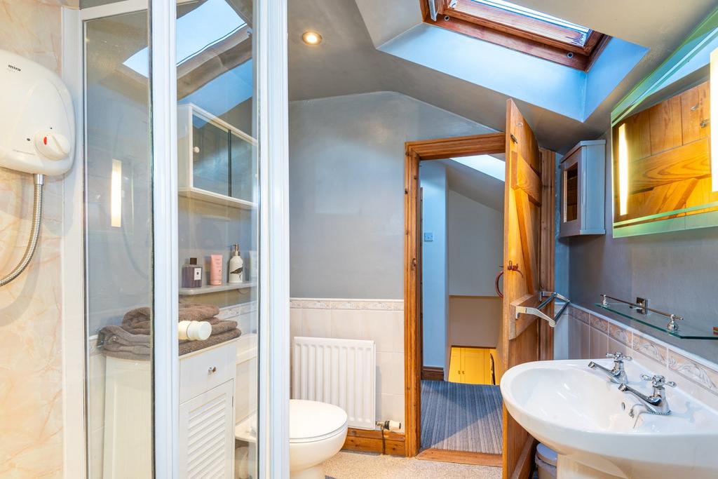 Master En-Suite