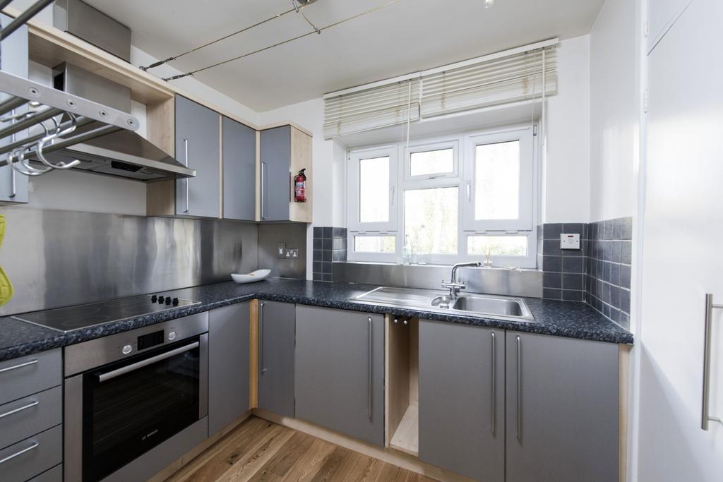 7 Powrie Hse Kit
