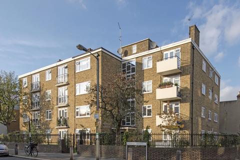 1 bedroom house to rent, Battersea High Street, London, SW11