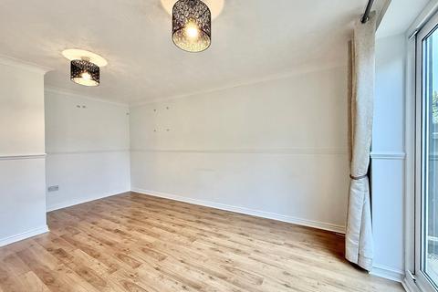 2 bedroom terraced house for sale, Swallowtail Close, Pinewood, Ipswich IP8