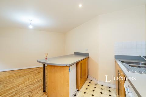 1 bedroom flat to rent, Church Road, Chichester, PO19