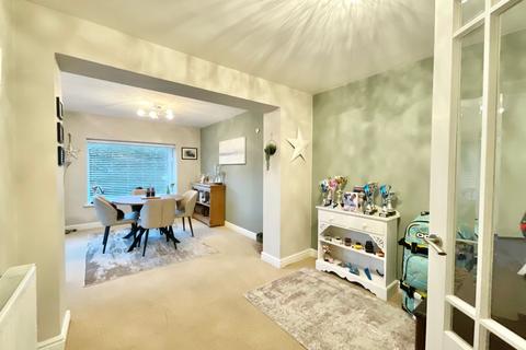 3 bedroom detached house for sale, Woburn Close, Stoke-On-Trent, ST4