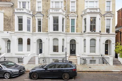 2 bedroom flat for sale, Campden Hill Gardens, London, W8