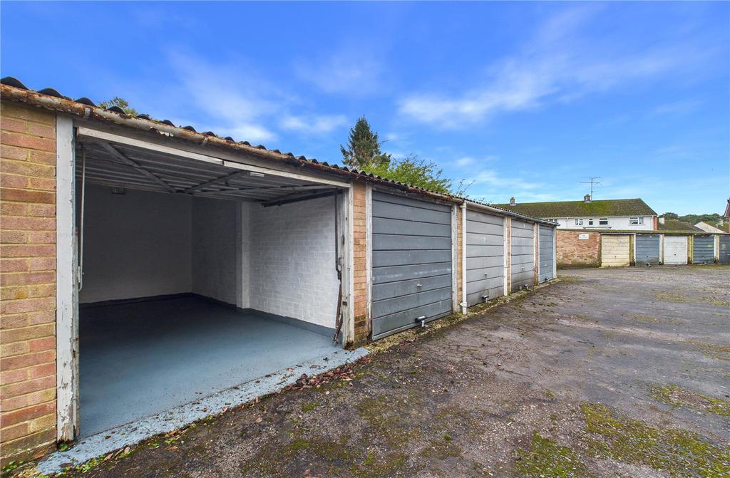 Garage Block