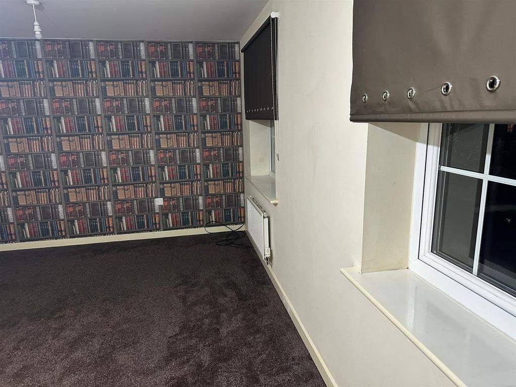 Lounge 1.jpeg
