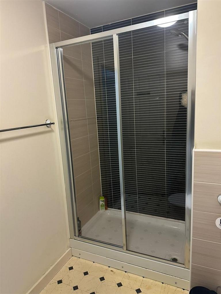 En suite 1.jpeg