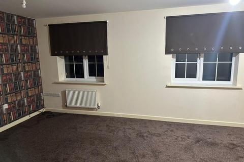 4 bedroom terraced house to rent, Britannia Crescent, Huddersfield HD2