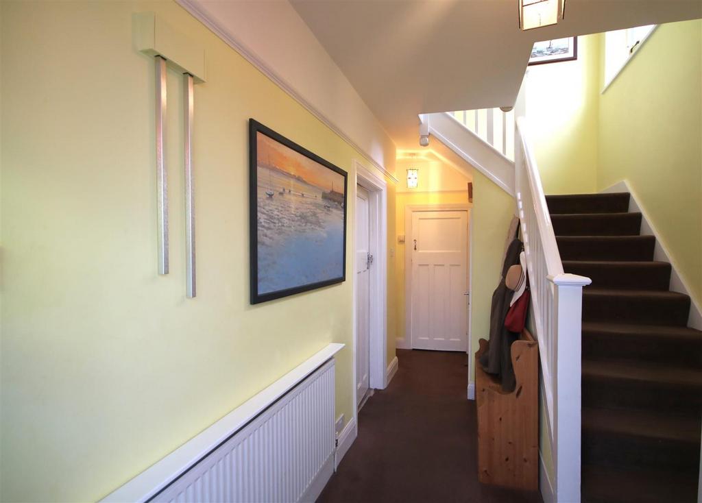Hall a.JPG