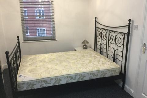 2 bedroom apartment to rent, St. Vincent Street, Birmingham B16