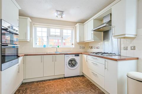 3 bedroom semi-detached house for sale, Cheapside West, Rayleigh SS6