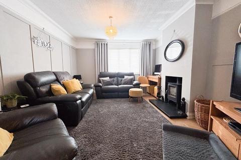 6 bedroom semi-detached house for sale, Hill Crest, Bristol, BS4 2UN