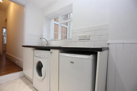 1 bedroom flat to rent, Chatham Place, Brighton