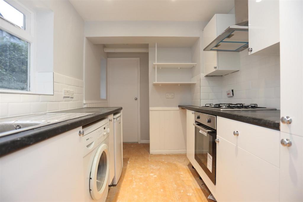 GF 2 Chatham Place Kitchen.JPG