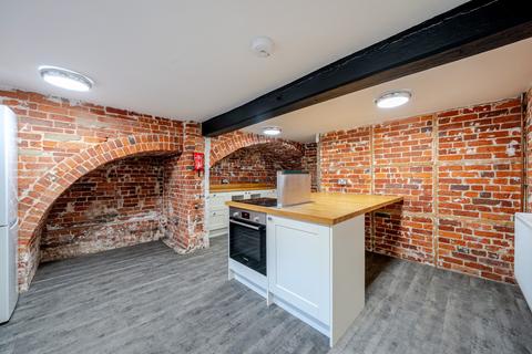 3 bedroom end of terrace house for sale, Tannery Lane, Bramley, GU5