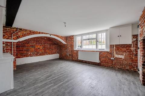 3 bedroom end of terrace house for sale, Tannery Lane, Bramley, GU5