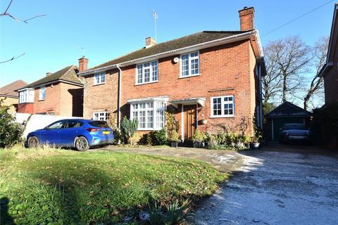 4 bedroom detached house for sale, Fernhill Road, Hampshire GU14