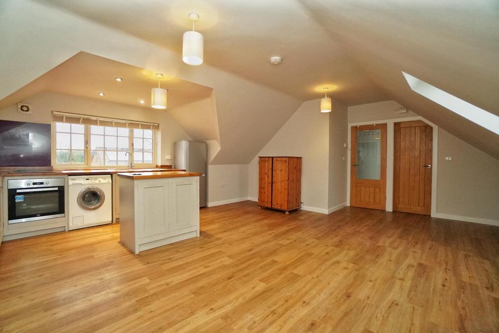 Open plan kitchen/dining/lounge