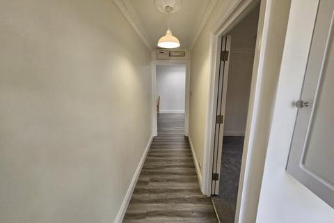 1 bedroom maisonette to rent, Hale Lane, Mill Hill, NW7