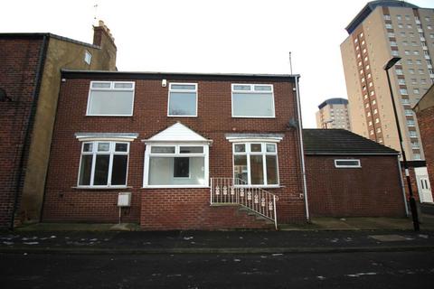 4 bedroom semi-detached house to rent, James William Street