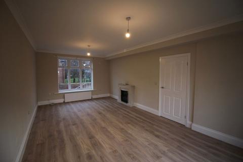 4 bedroom semi-detached house to rent, James William Street