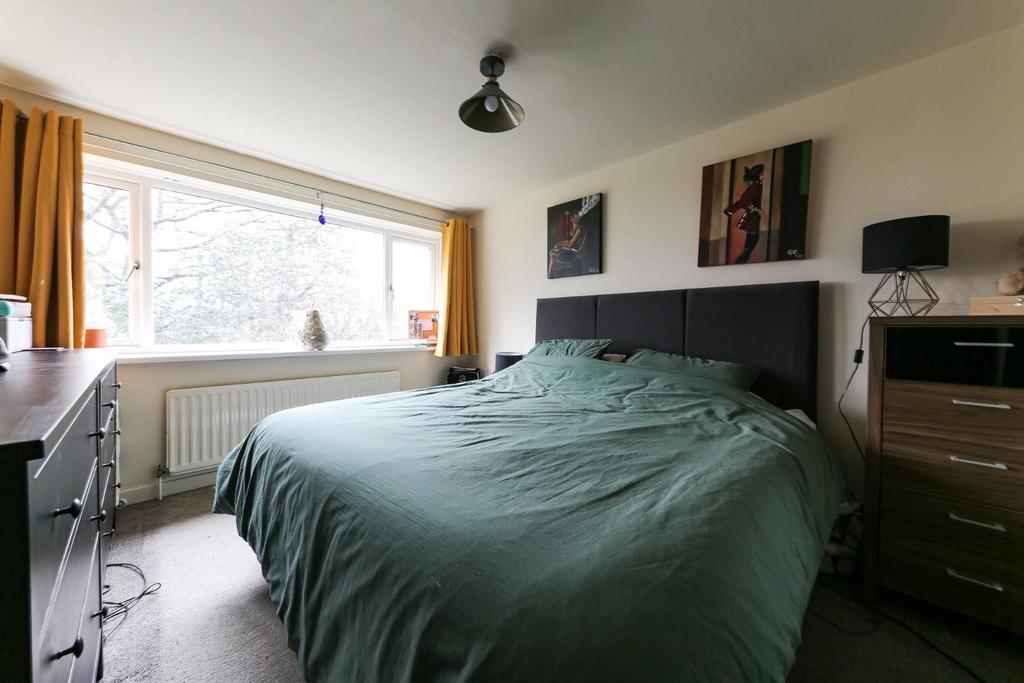 Bedroom.jpg